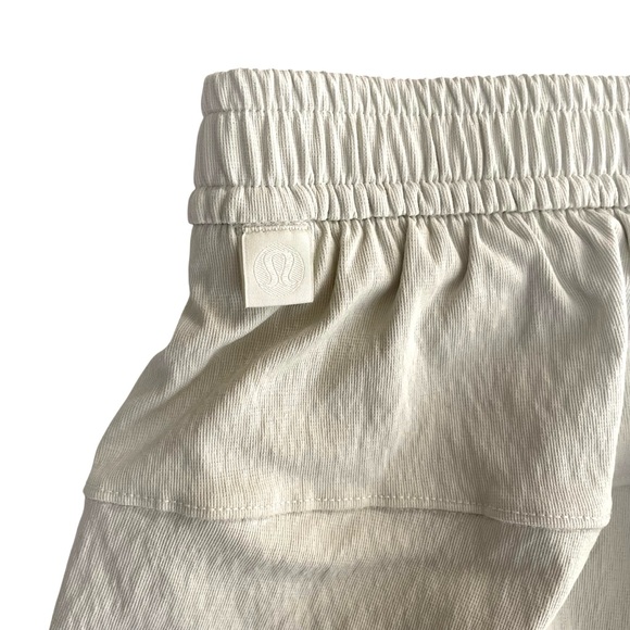 lululemon Men Bowline Short 5” Versa Twill Small - Picture 11 of 14